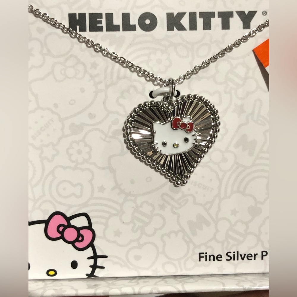Hello Kitty silver plated‎ heart shaped pendant necklace new in box